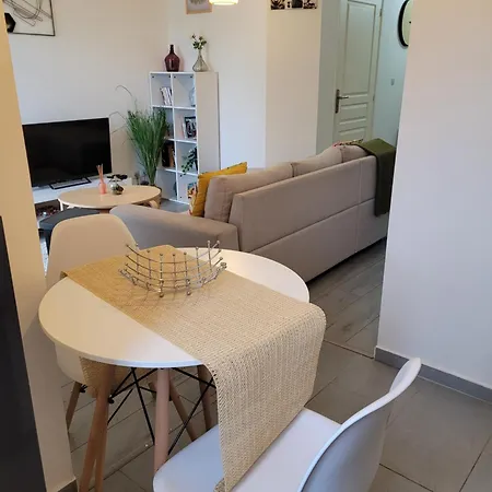 Cocooning House 212 Cosy Sunshine Aeroport Paris Roissy Cdg Et Parc Asterix Survilliers